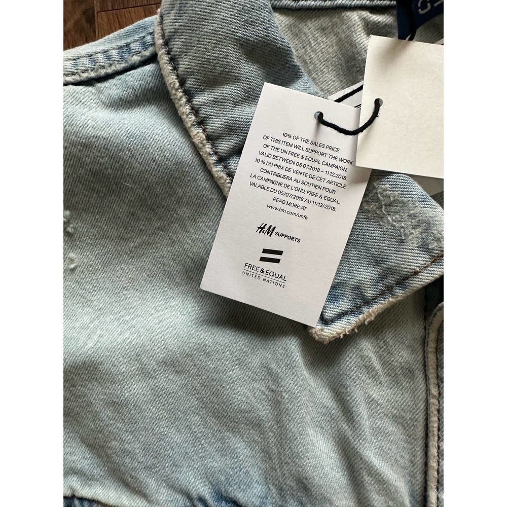 New H&M Denim Vest with Printed Design Light Distressed denim XL - Picture 4 of 10